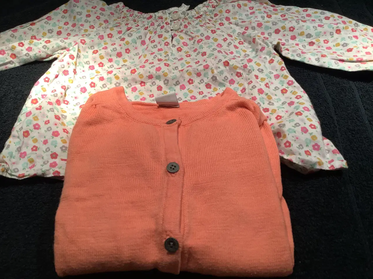 Billede 1 - Helt nyt Name it sæt cardigan og bluse str.68