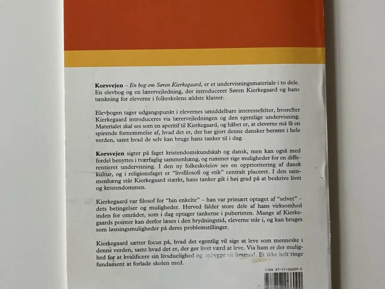 Billede 2 - Korsvejen - en bog om Søren Kierkegaard. Af John R