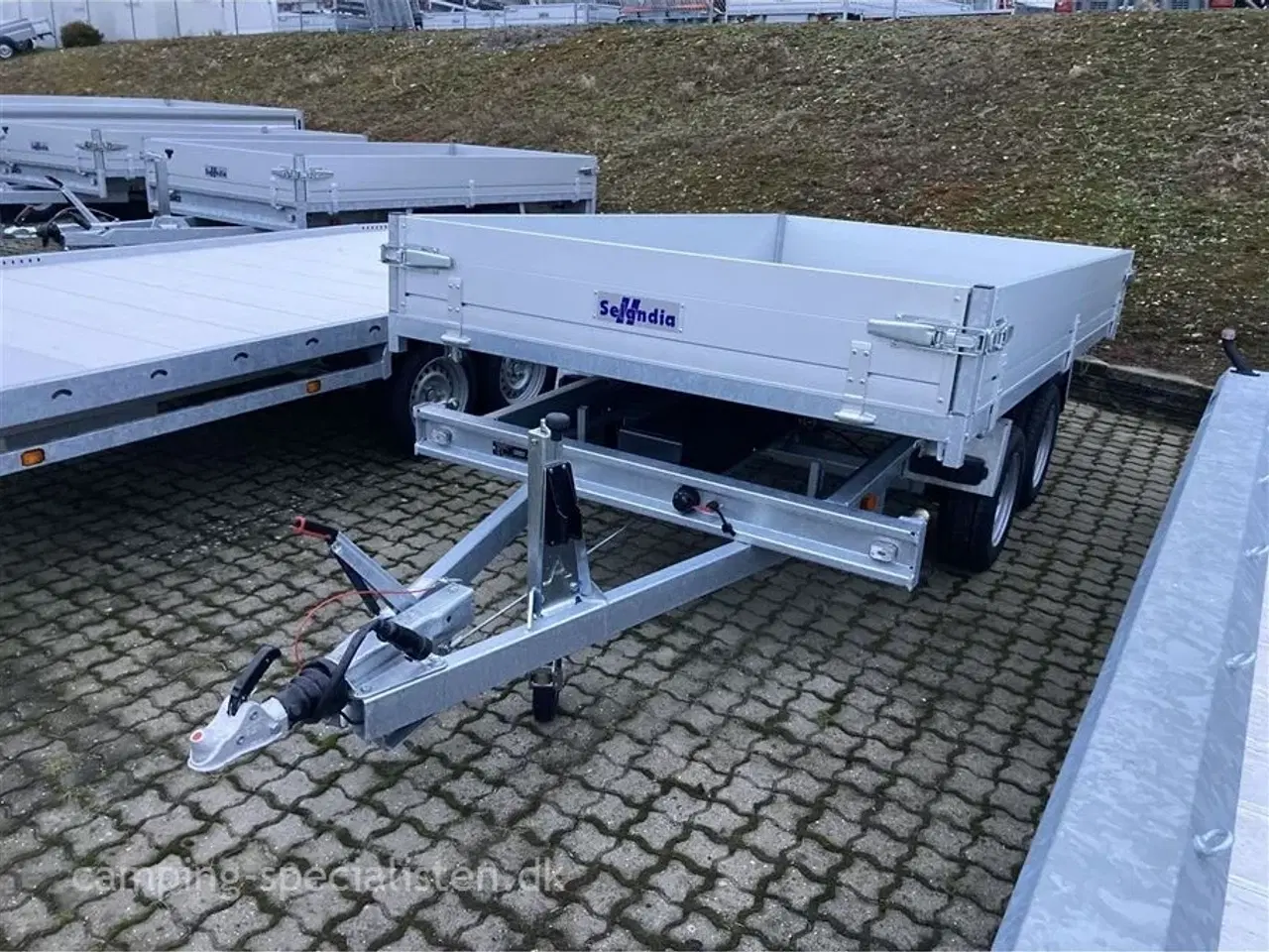 Billede 1 - 2024 - Selandia Anssems 3000 KSX Tip Trailer 3000 kg    NY Tip trailer  fra Hollandske Anssems model 2024 kan købes hos Camping-Specialisten.dk