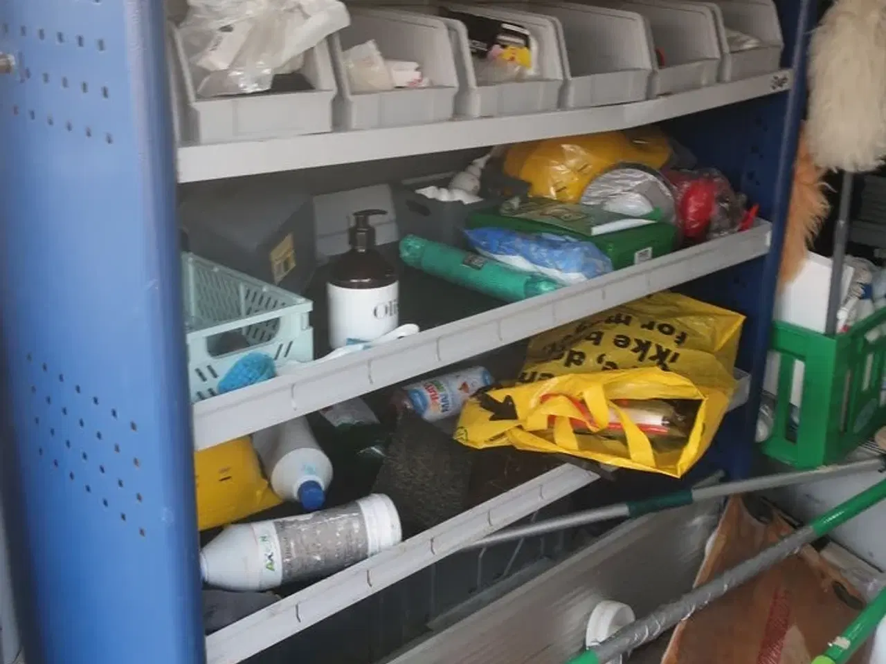 Billede 21 - Varebil FORD TRANSIT CUSTOM VAN 2.0 TDCI - FWD (170 HK) med indhold