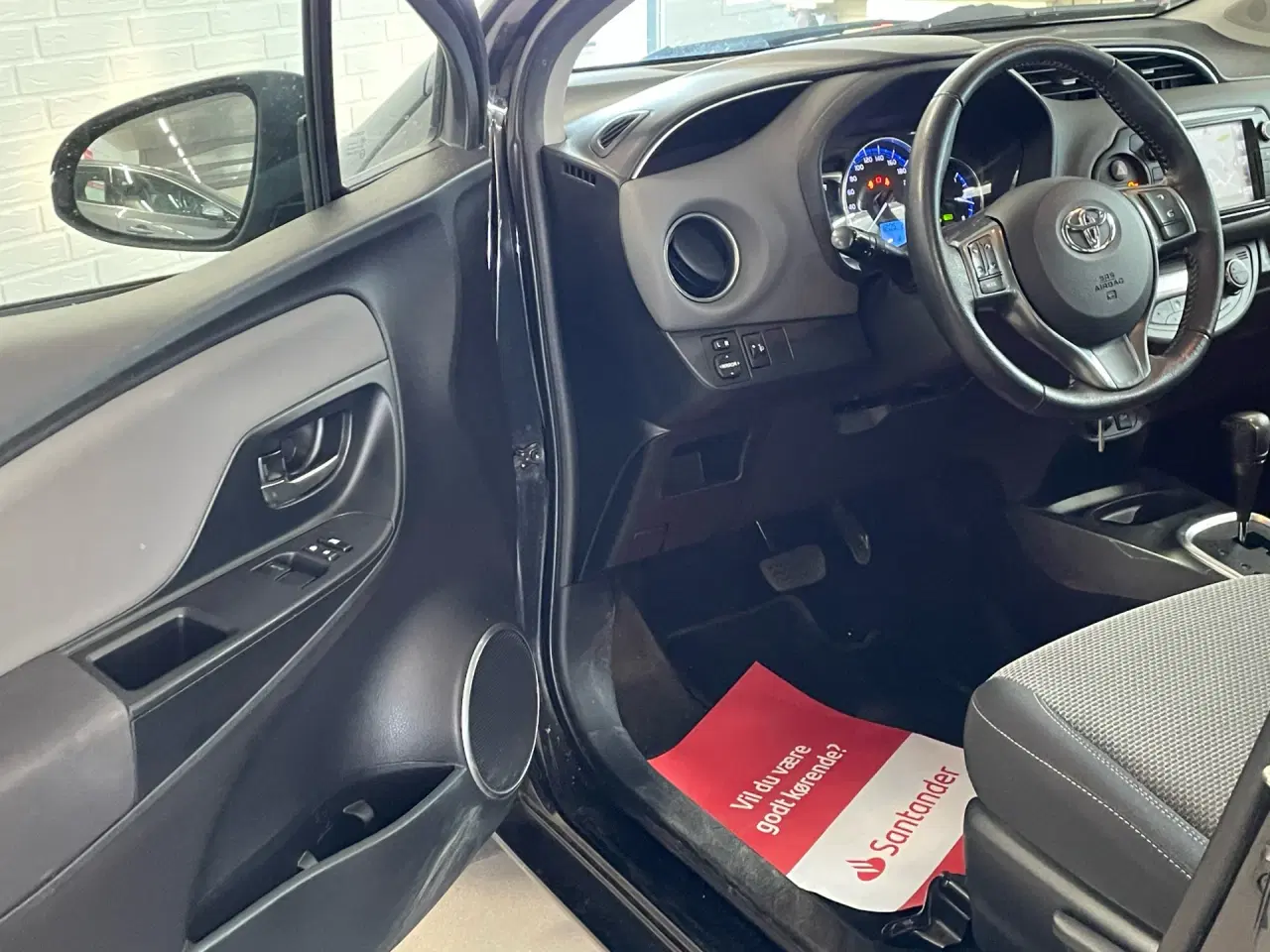 Billede 6 - Toyota Yaris 1,5 Hybrid H2 E-CVT 100HK 5d Trinl. Gear