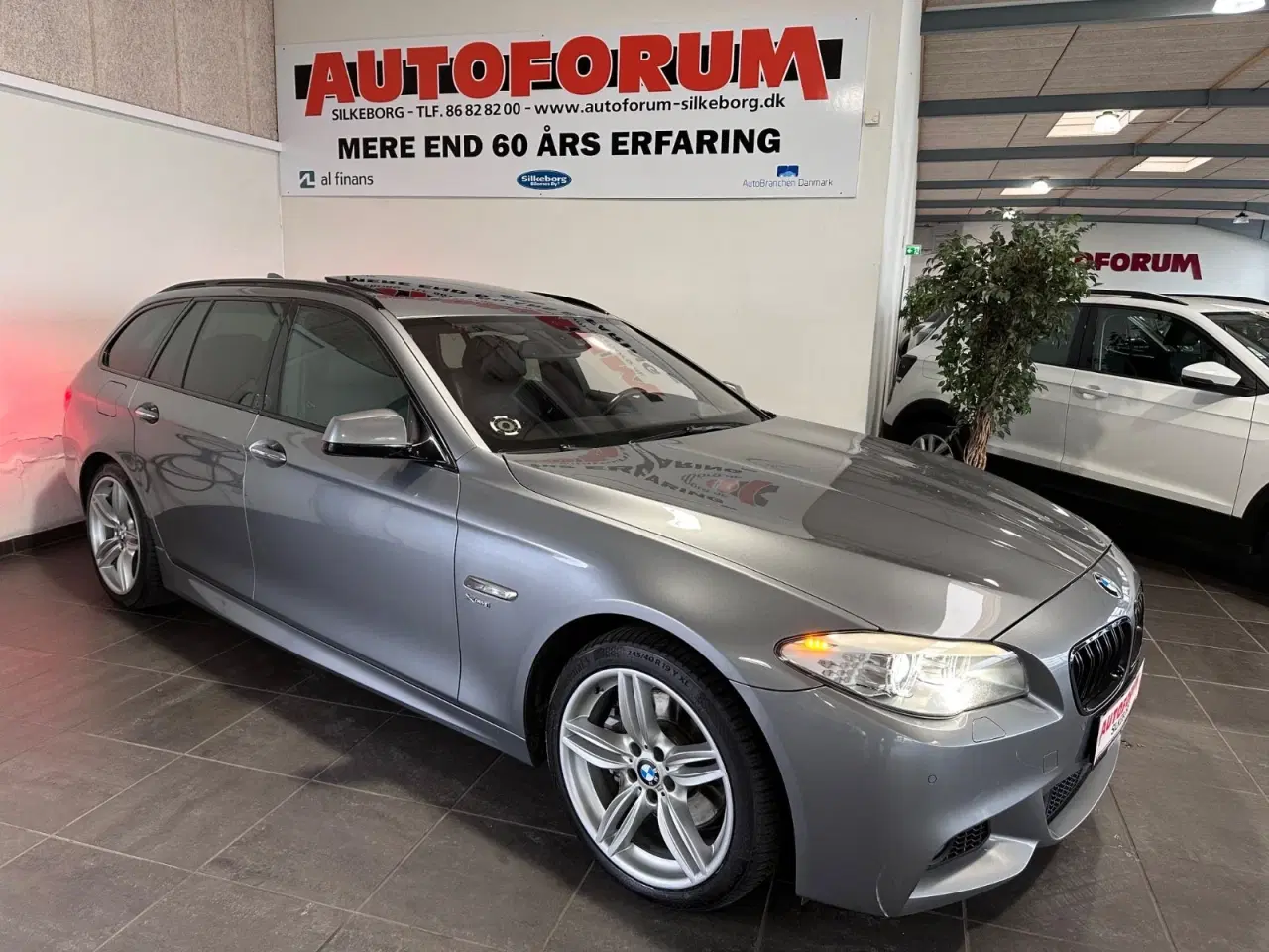 Billede 1 - BMW 535d 3,0 Touring M-Sport xDrive aut.