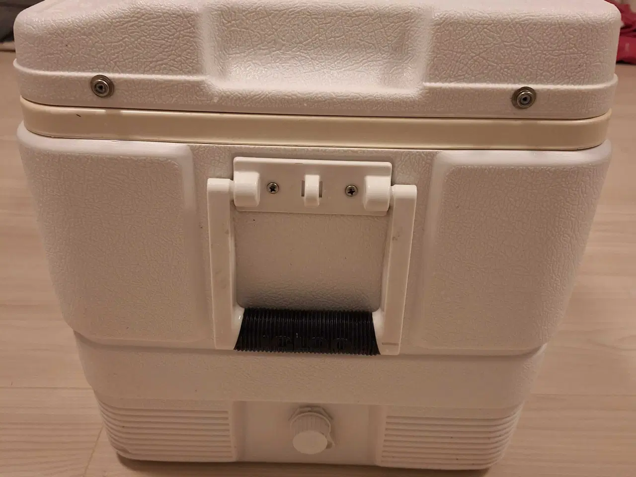 Billede 3 - Igloo Marine Ultra 72 Kølebox