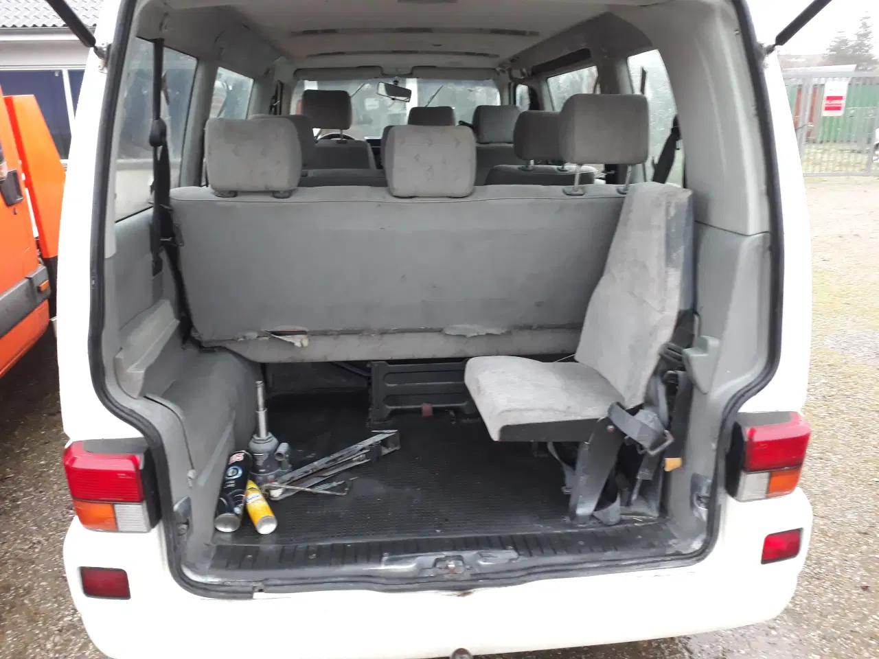 Billede 5 - VW T4.  10 pers.  bus,  1997  u. syn. 2,5Tdi.