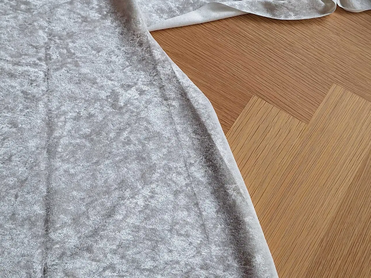 Billede 4 - Nervøs velour 