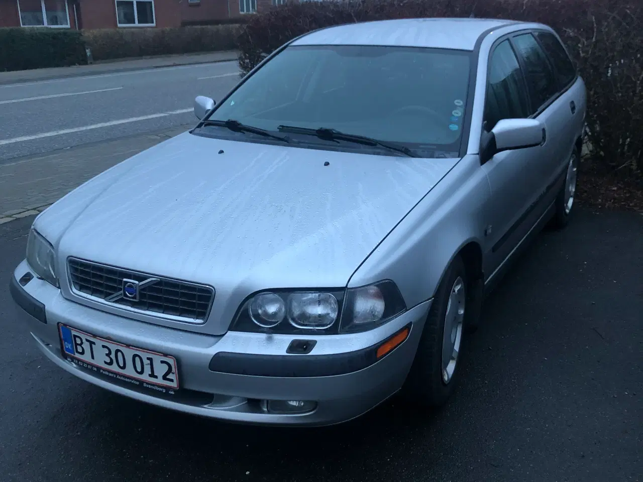 Billede 1 - Volvo V40 2003