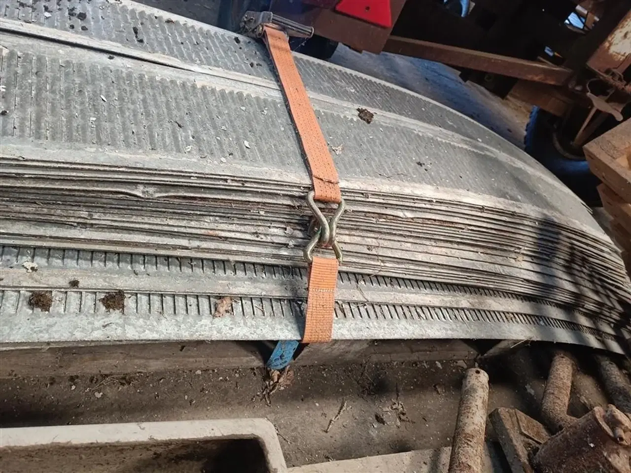 Billede 3 - - - - Gulvriste ca. 280 meter