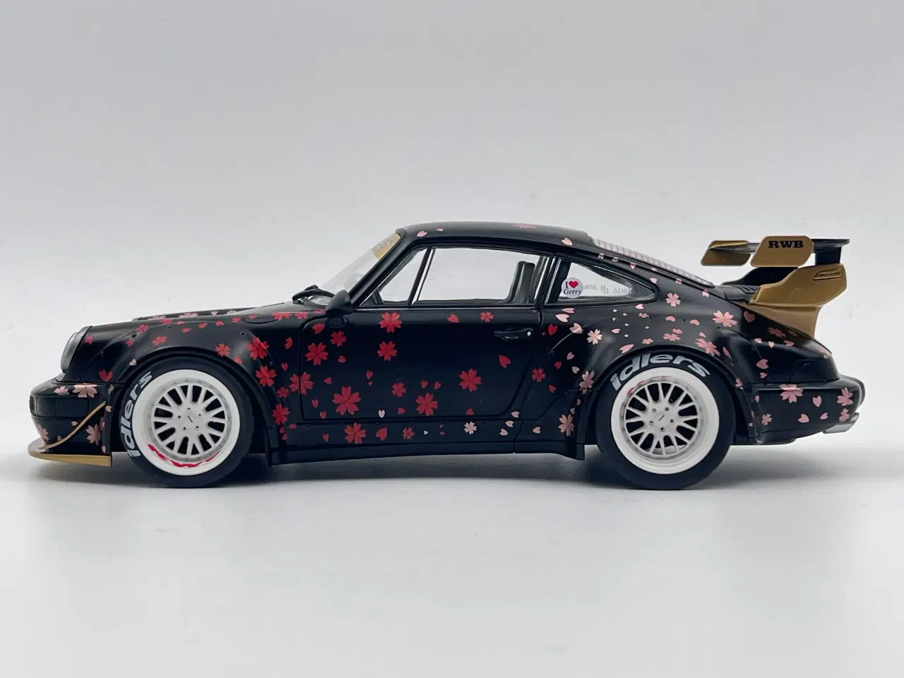 Billede 2 - 1991 Porsche 911 Carrera RS RWB (964) - 1:18