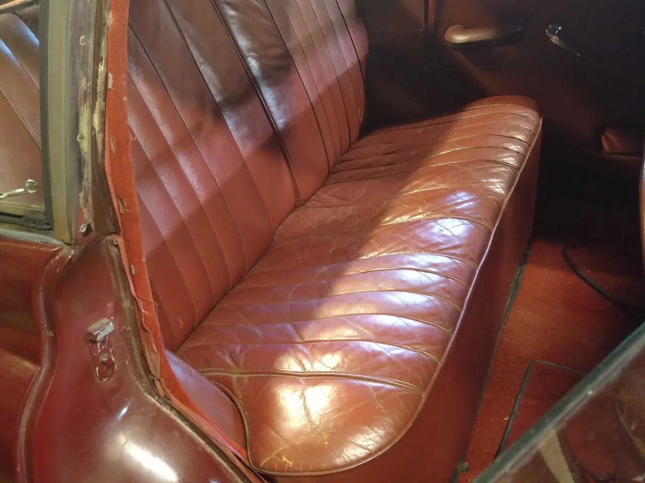 Billede 5 - Daimler. Byttes med veteran?