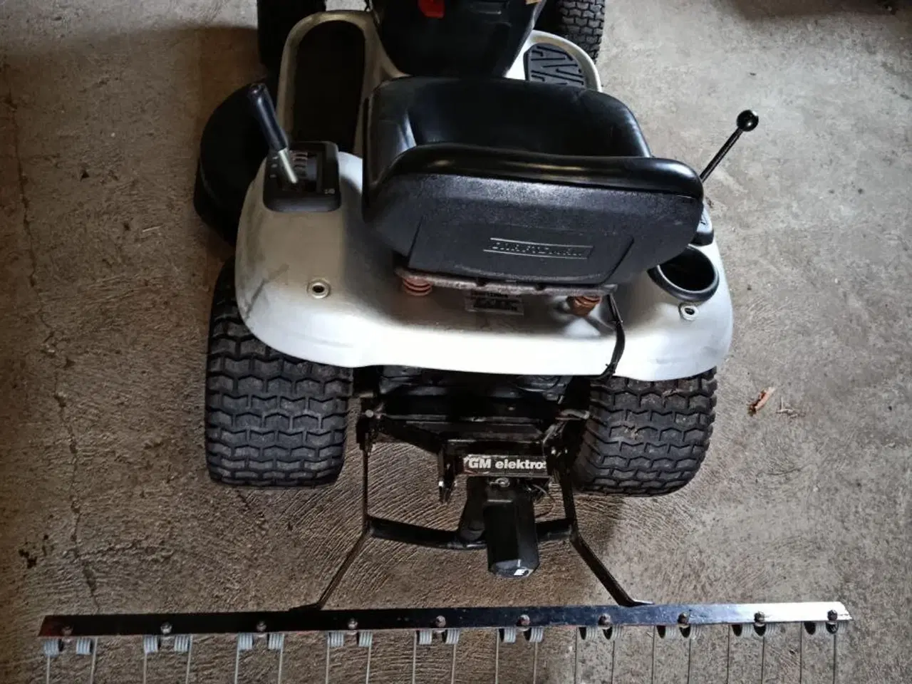 Billede 4 - Havetraktor craftsman 17.5 med el rive og tipvogn