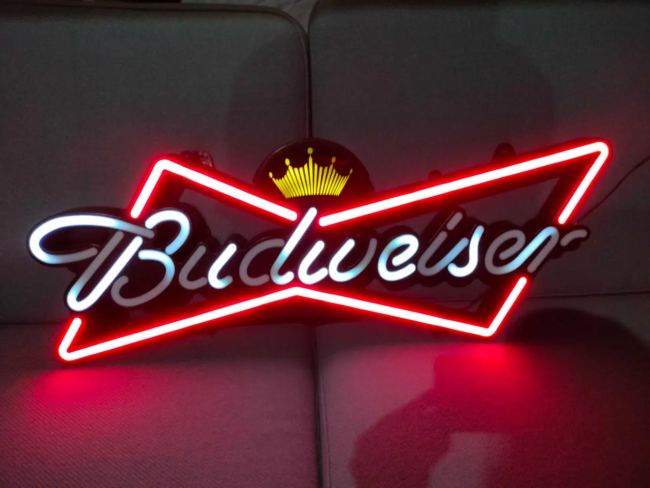 Billede 1 - Ægte Budweiser bar/reklameskilt