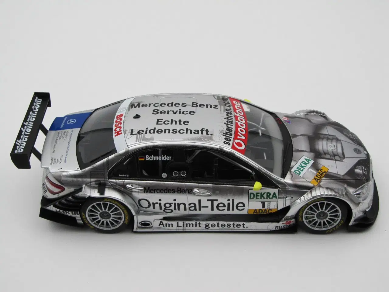 Billede 4 - AUTOart - Mercedes V8 AMG DTM 2007 - 1:18  