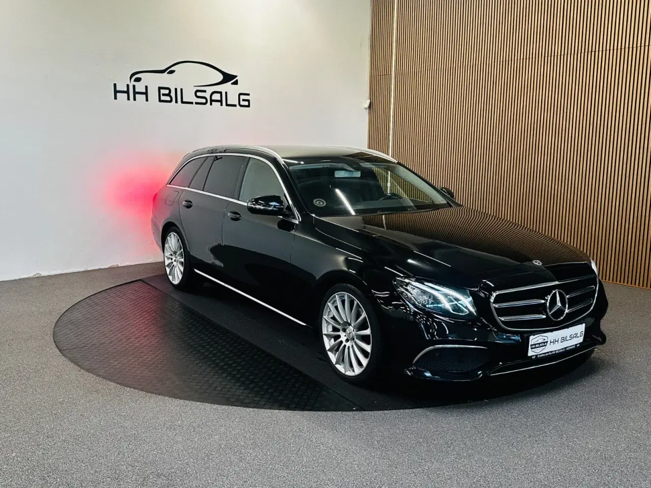 Billede 3 - Mercedes E220 d 2,0 Avantgarde stc. aut.