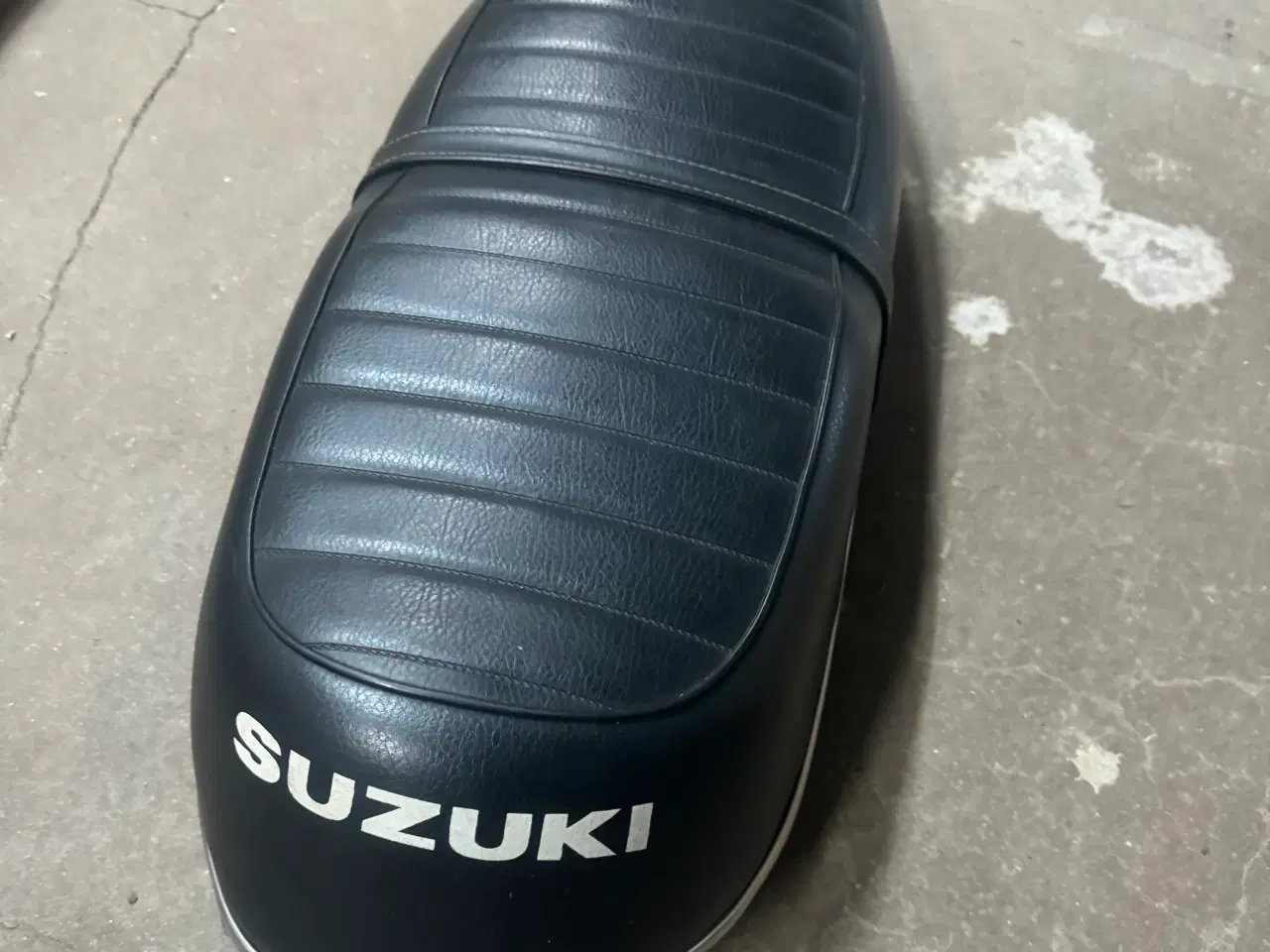 Billede 1 - Suzuki sæde gt/t