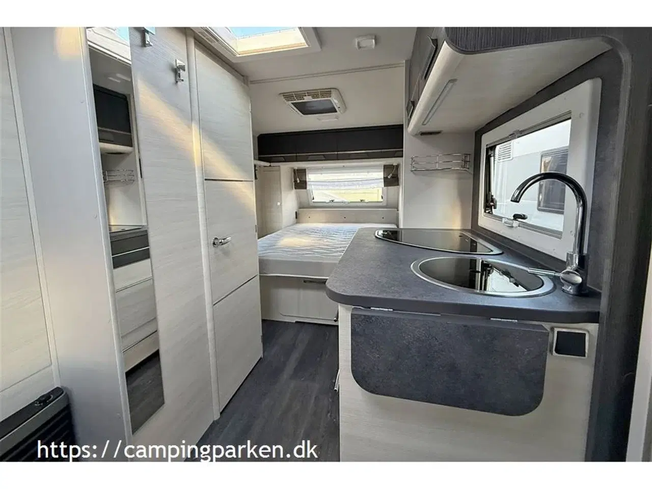 Billede 7 - 2022 - Caravelair Artica 490   Super fin campingvogn med mover, cykelstativ, aircondition og fortelt