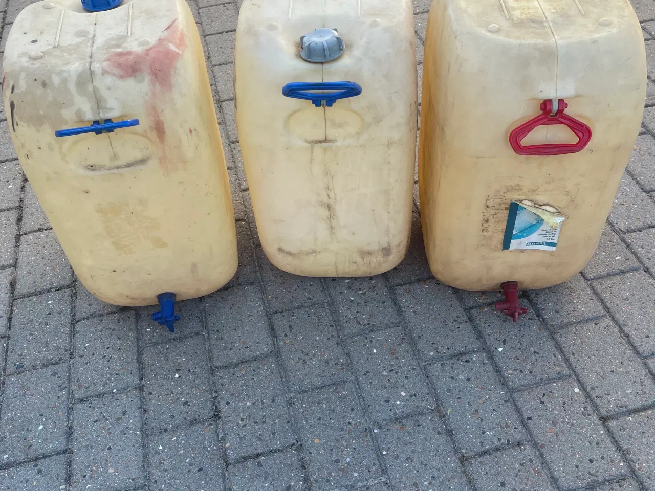 Billede 2 - 3 stk store dunke til Diesel 