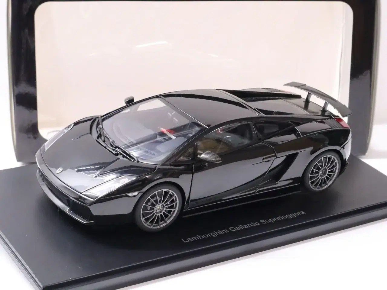 Billede 1 - 2010 Lamborghini Gallardo Superleggera  1:18