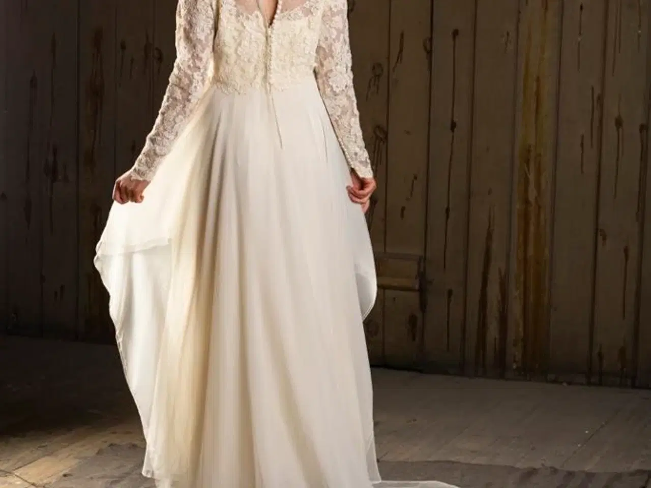 Billede 2 - 2 flotte gallakjoler.