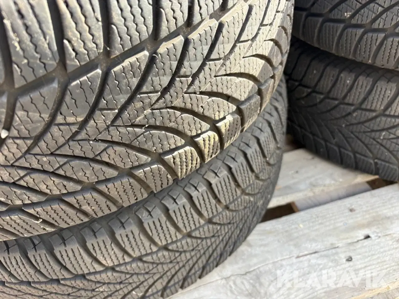 Billede 12 - Dæk med fælg Goodyear Ultragrip Ice2