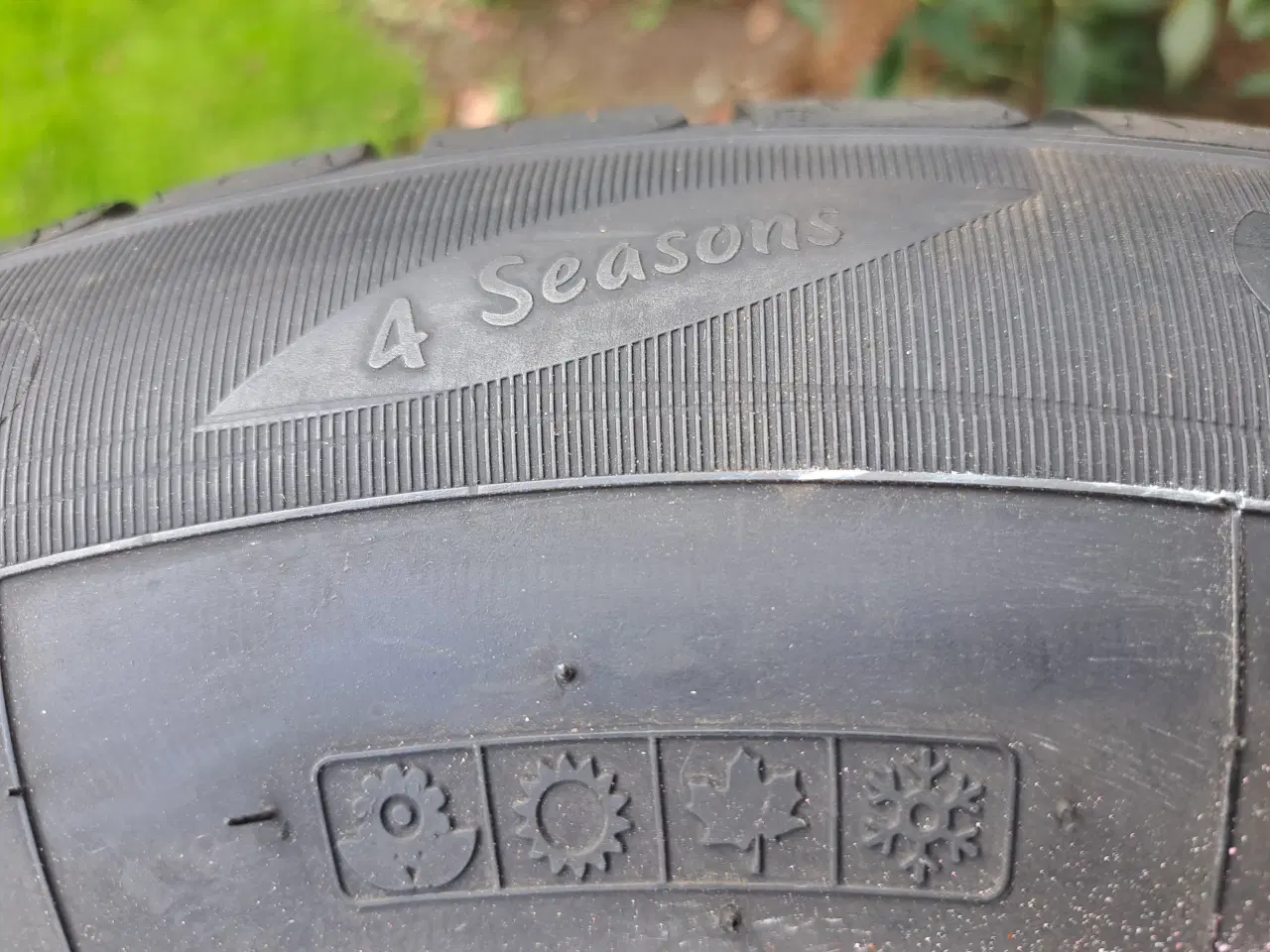 Billede 3 - Helårsdæk 215 65 16 van