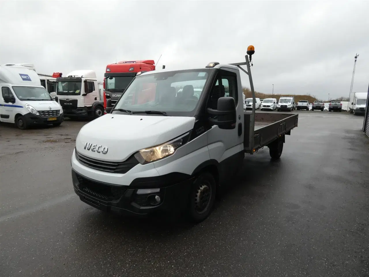 Billede 4 - Iveco Daily 35S18 4100mm 3,0 D 180HK Ladv./Chas. 8g Aut.