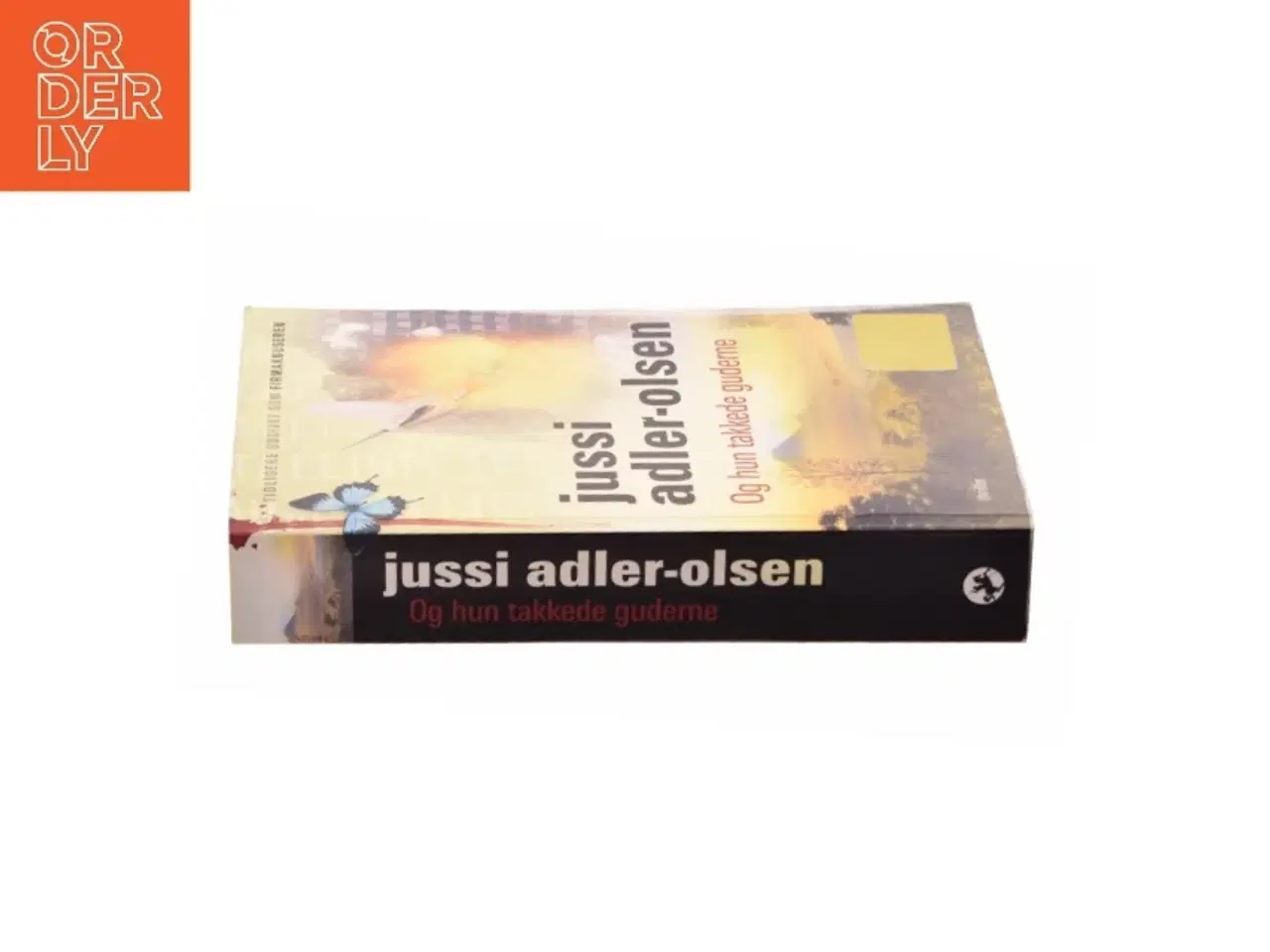 Billede 3 - Og hun takkede guderne af Jussi Adler-Olsen (Bog)