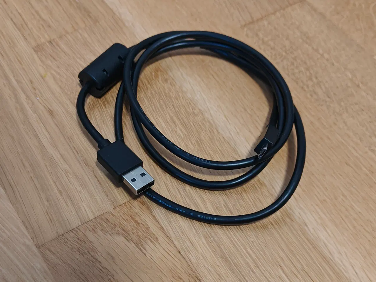 Billede 2 - 1.5 m. Sort USB kabel.