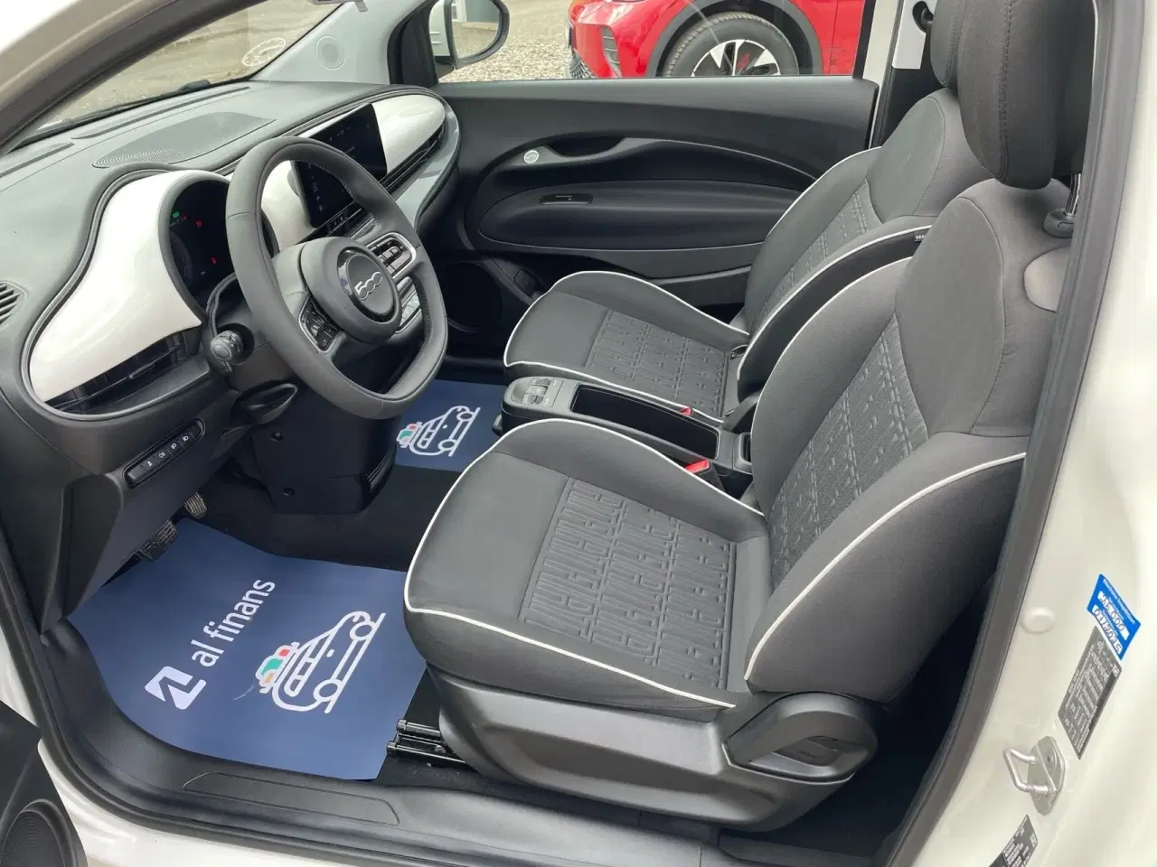 Billede 4 - Fiat 500e EL RED 95HK Cabr. Aut.