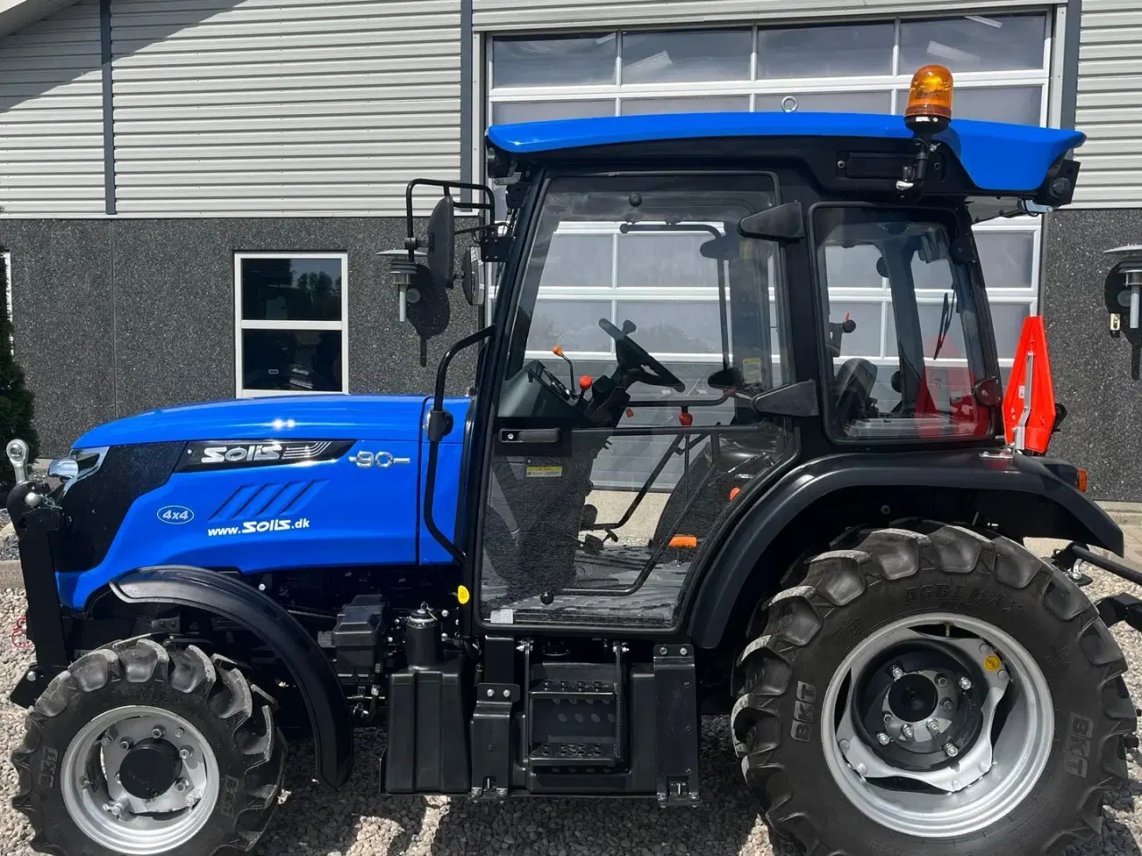 Billede 12 - Solis N 90 Med Krybegear, frontlift og frontPTO .