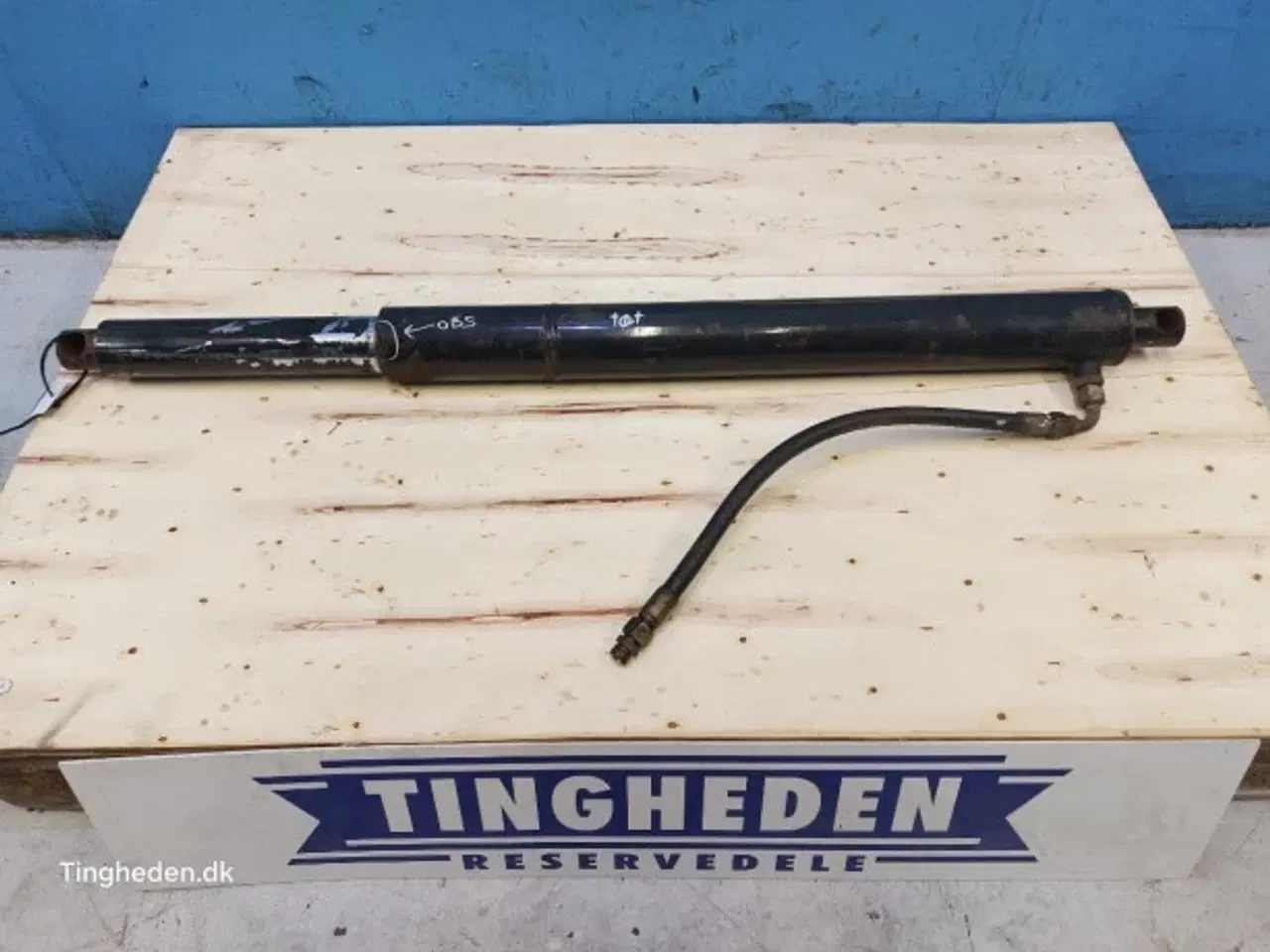 Billede 12 - New Holland TX63 Løftecylinder 84064527