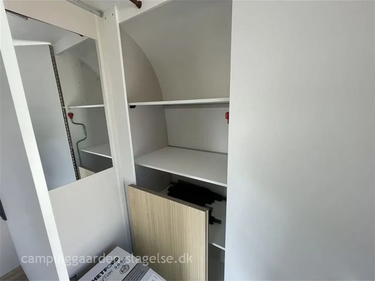 Billede 4 - 2023 - Hobby Beachy 450 BEACHY 30EG   Hobby 450 BEACHY – Frihed, hygge og feriestemning på hjul