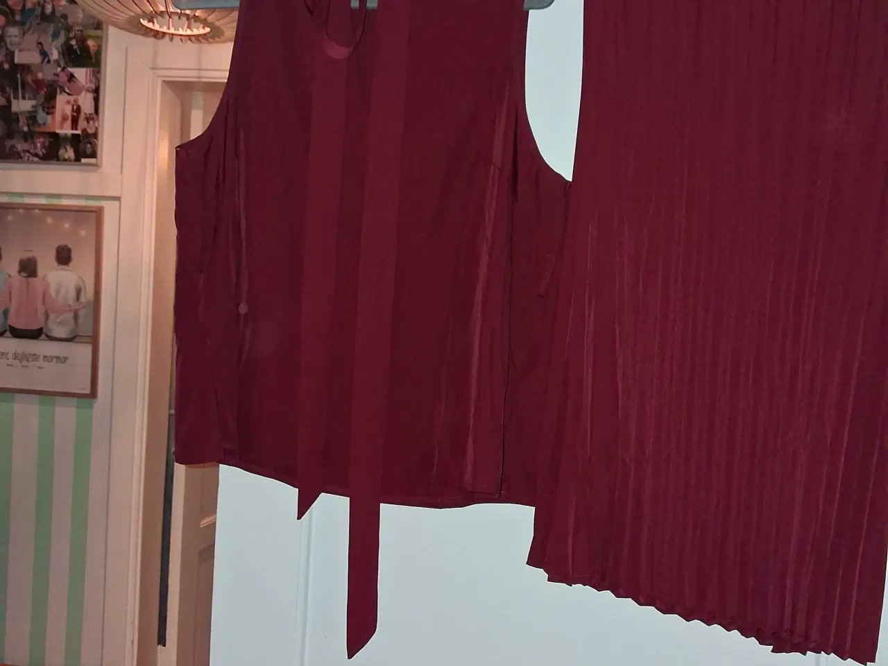 Billede 3 - Buksedragt i 2 dele med lange ben