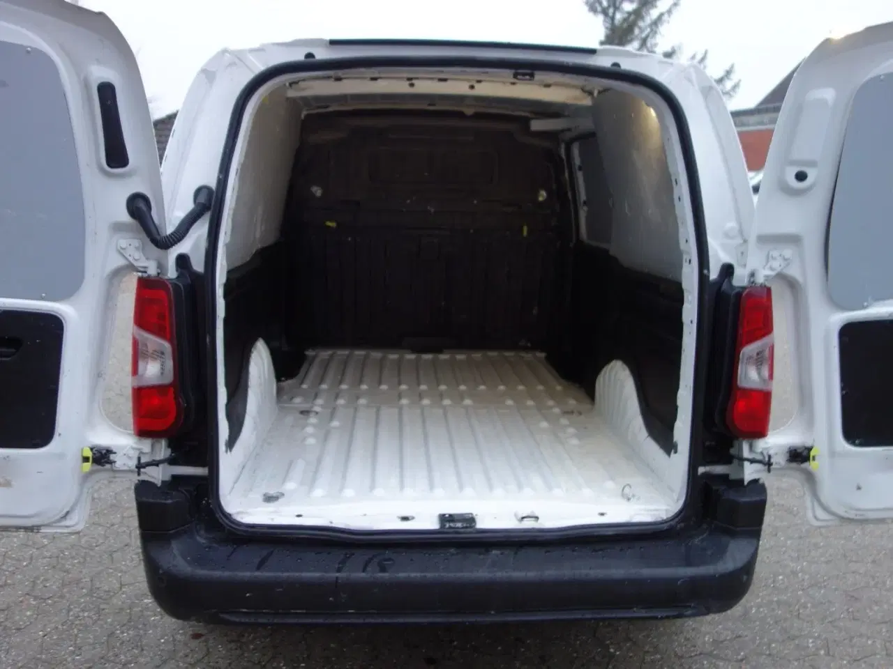 Billede 13 - Peugeot Partner 1,5 BlueHDi 100 L1V2 Ultimate Van