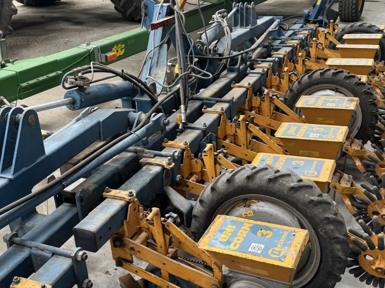 Billede 1 - Kleine Unicorn 3, 12 rækket. 1 stk. markør skal rettes og svejses.