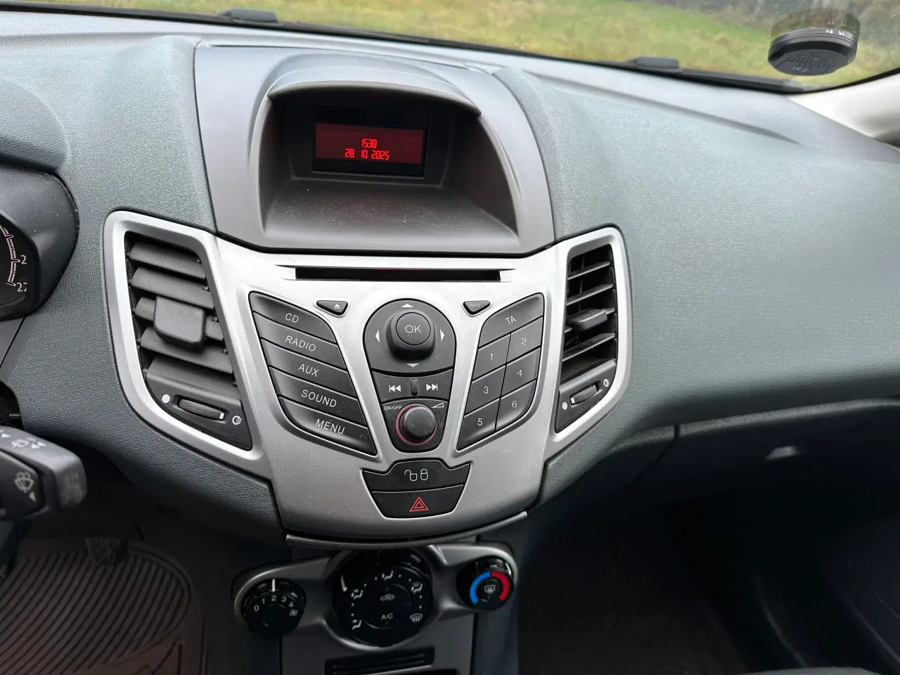 Billede 8 - Ford Fiesta 1.6 tdci titanium