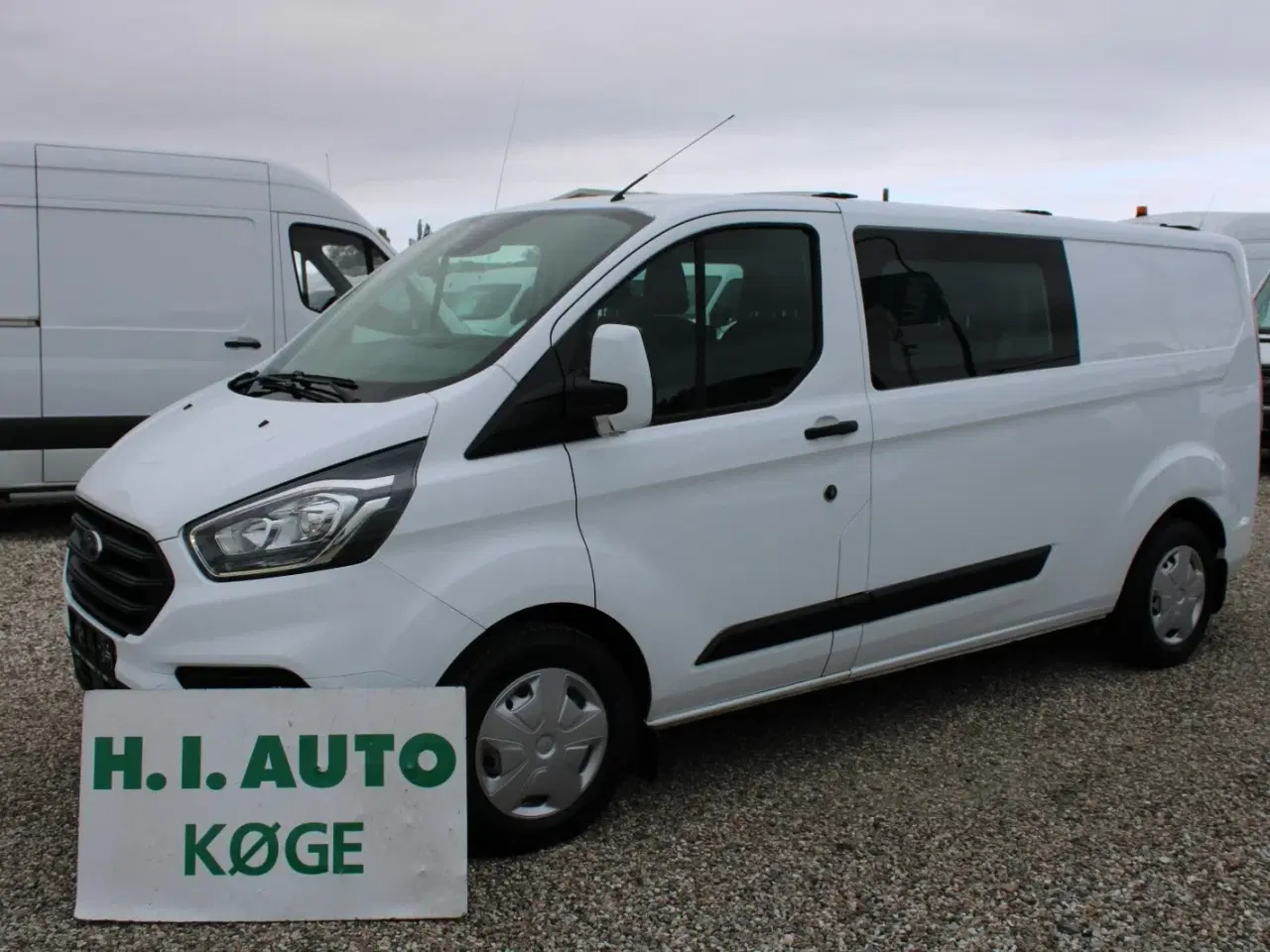 Billede 2 - Ford Transit Custom 320L 2,0 TDCi 130 Mandskabsvogn