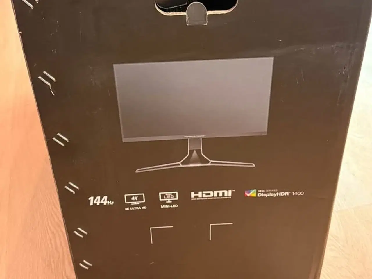 Billede 4 - AOC AGON PRO PD32M Porsche