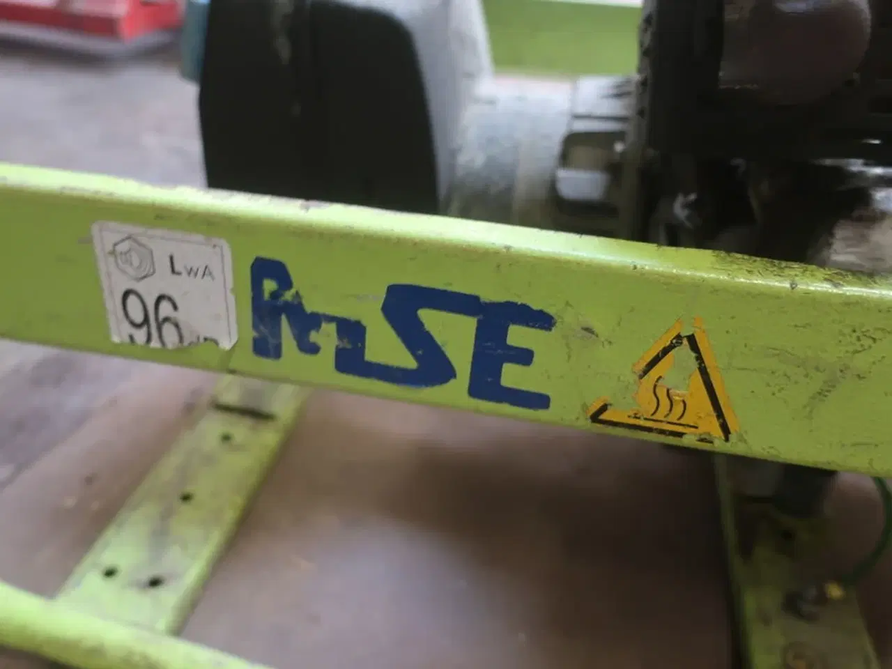 Billede 4 - Generator med 2 dunke