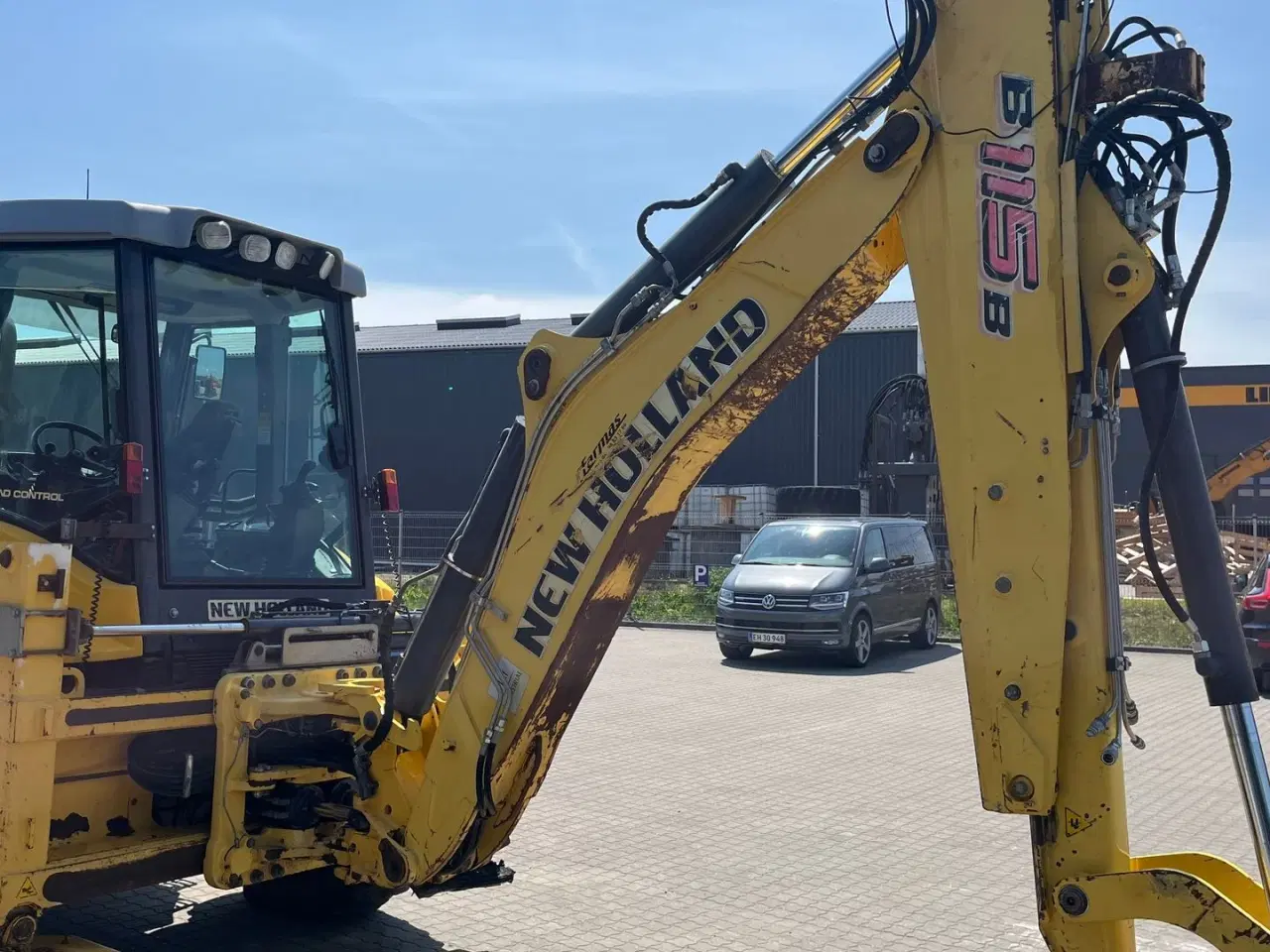 Billede 14 - New Holland B115 B Udskudsarm hurtigskifte mm.