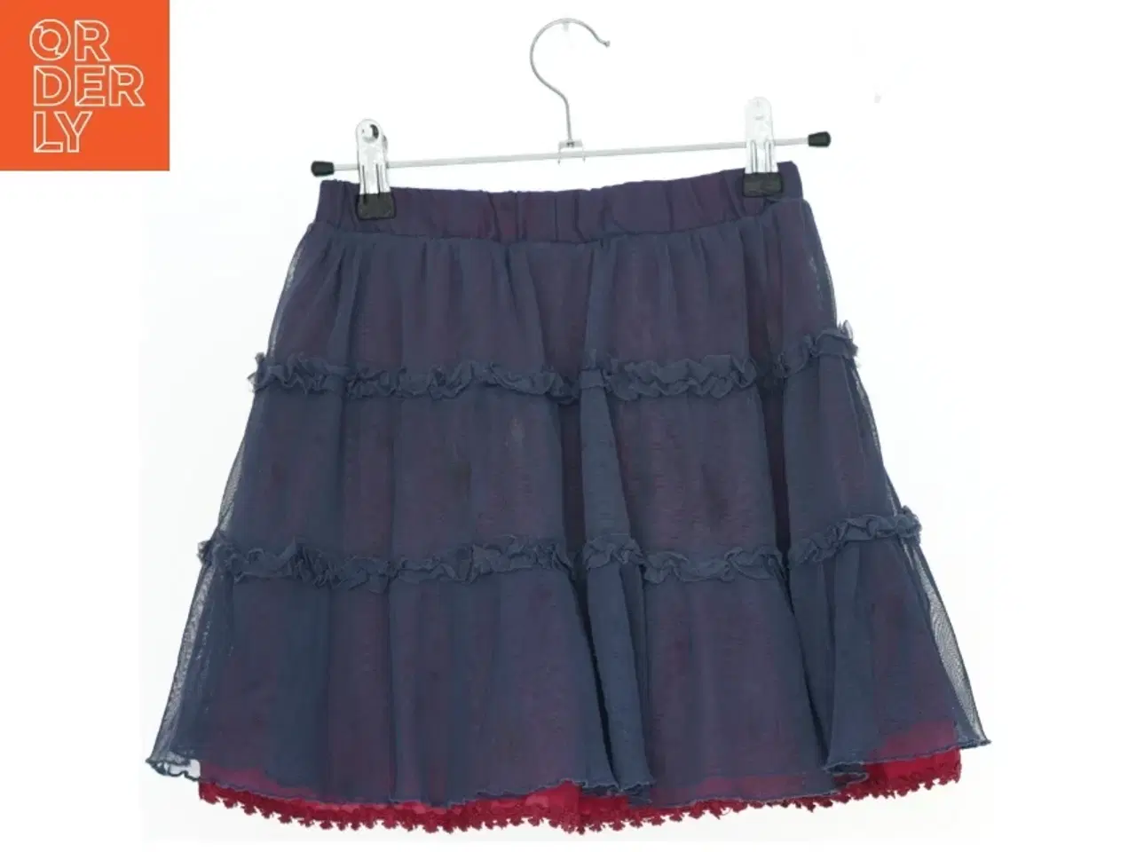 Billede 2 - Børne nederdel med flæser fra Phister & Philina (str. 110)