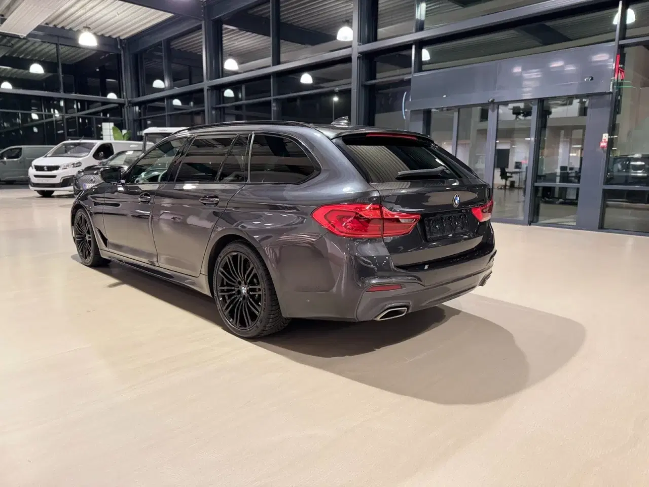 Billede 5 - BMW 530d 3,0 M-Sport xDrive aut.