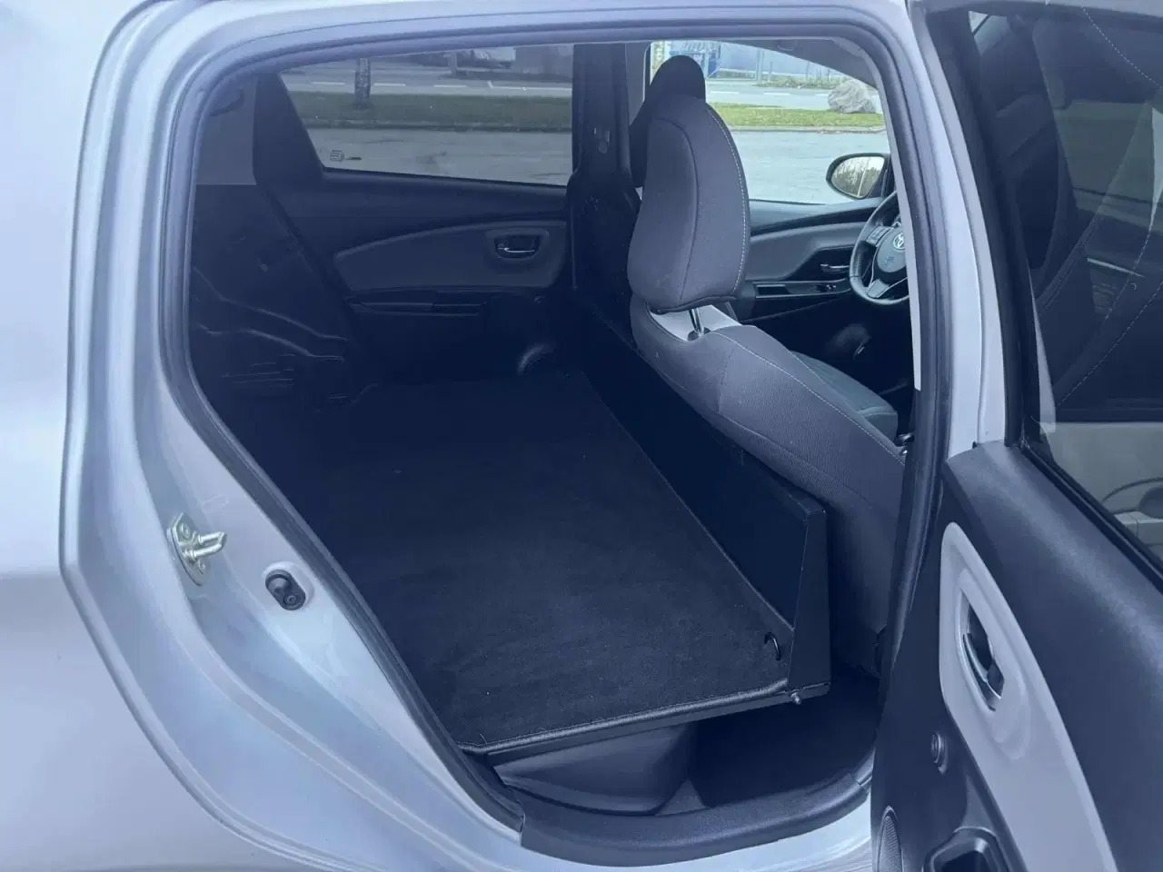 Billede 13 - Toyota Yaris 1,5 Hybrid H2 e-CVT Van