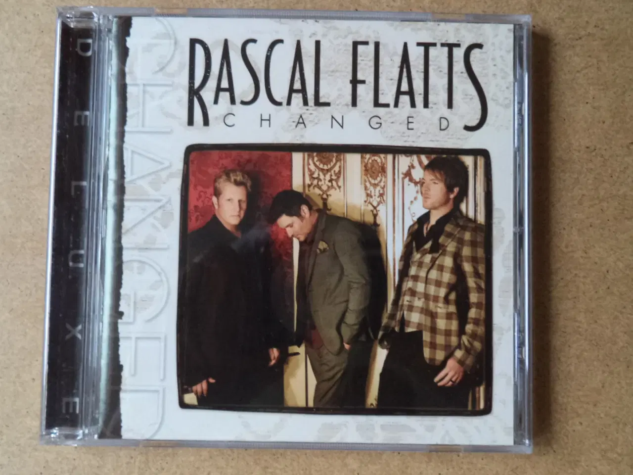 Billede 1 - Rascal Flatts ** Changed (deluxe bmrrf0200b)     