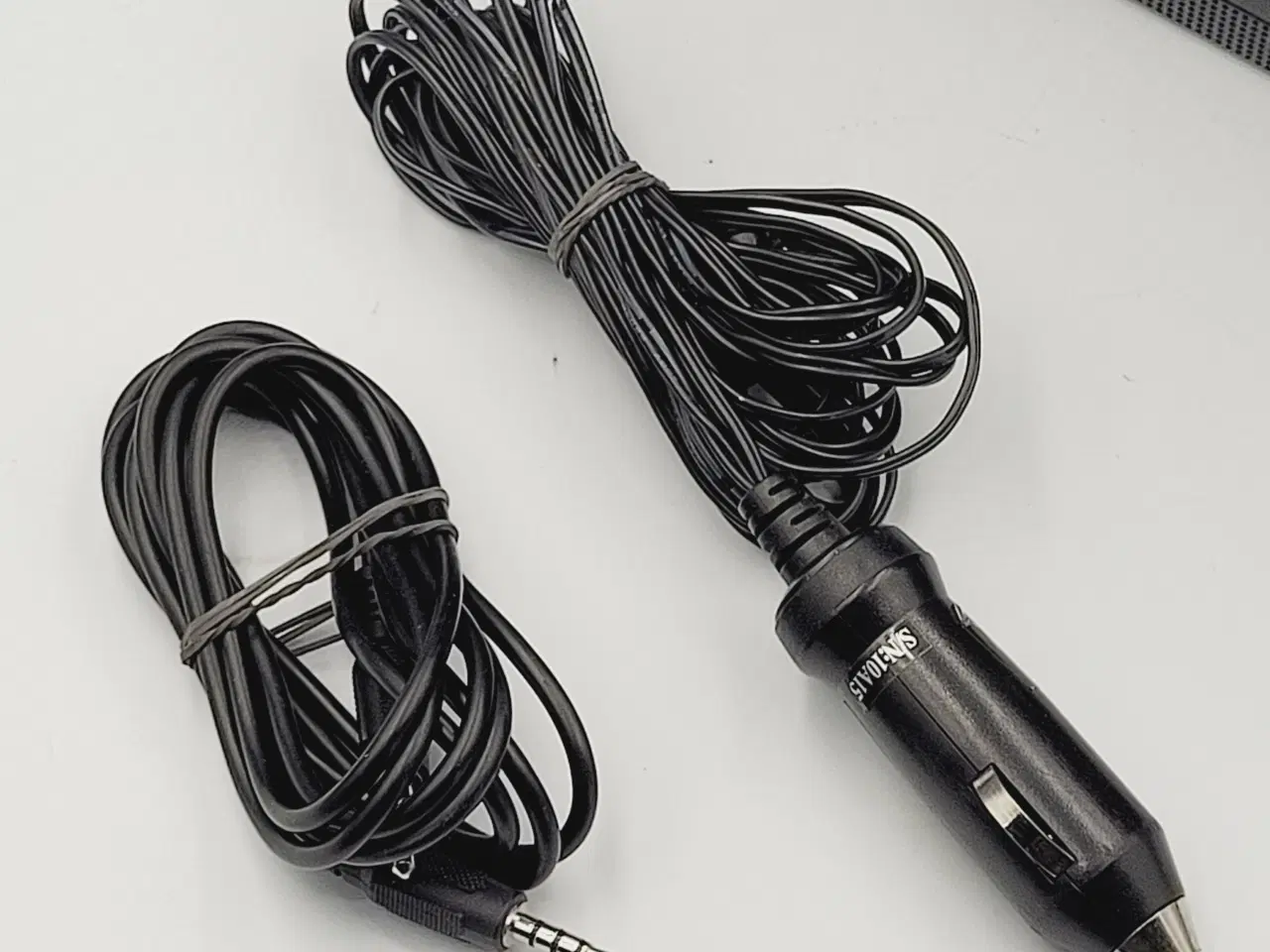 Billede 3 - ⭐️· Philips PD7022 Bærbart DVD Sæt med Biloplader