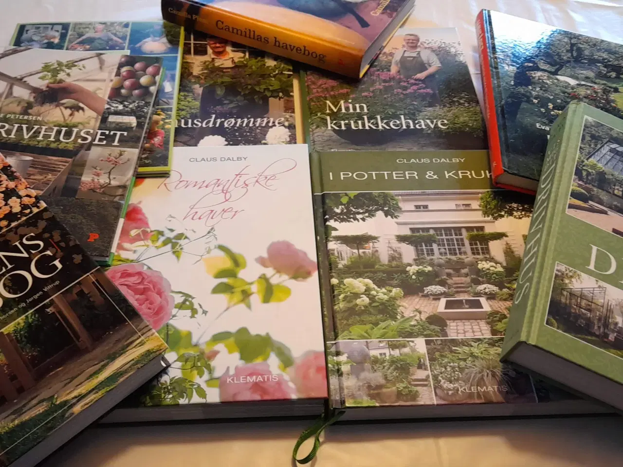 Billede 1 - 10 havebøger Claus Dalby mfl. samlet 200kr.