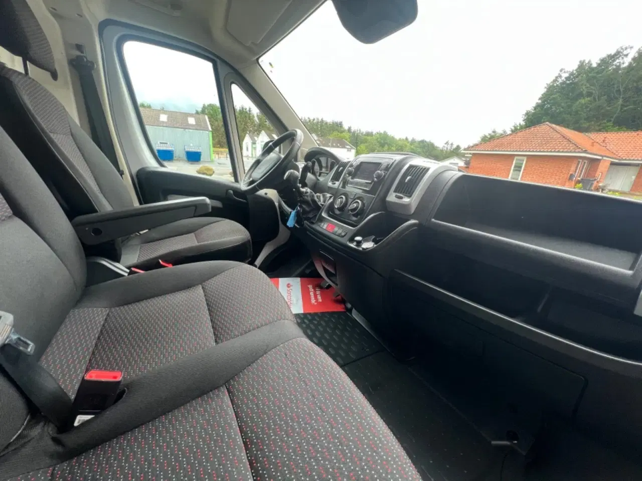 Billede 21 - Peugeot Boxer 333 2,2 BlueHDi 165 L2H1 Premium