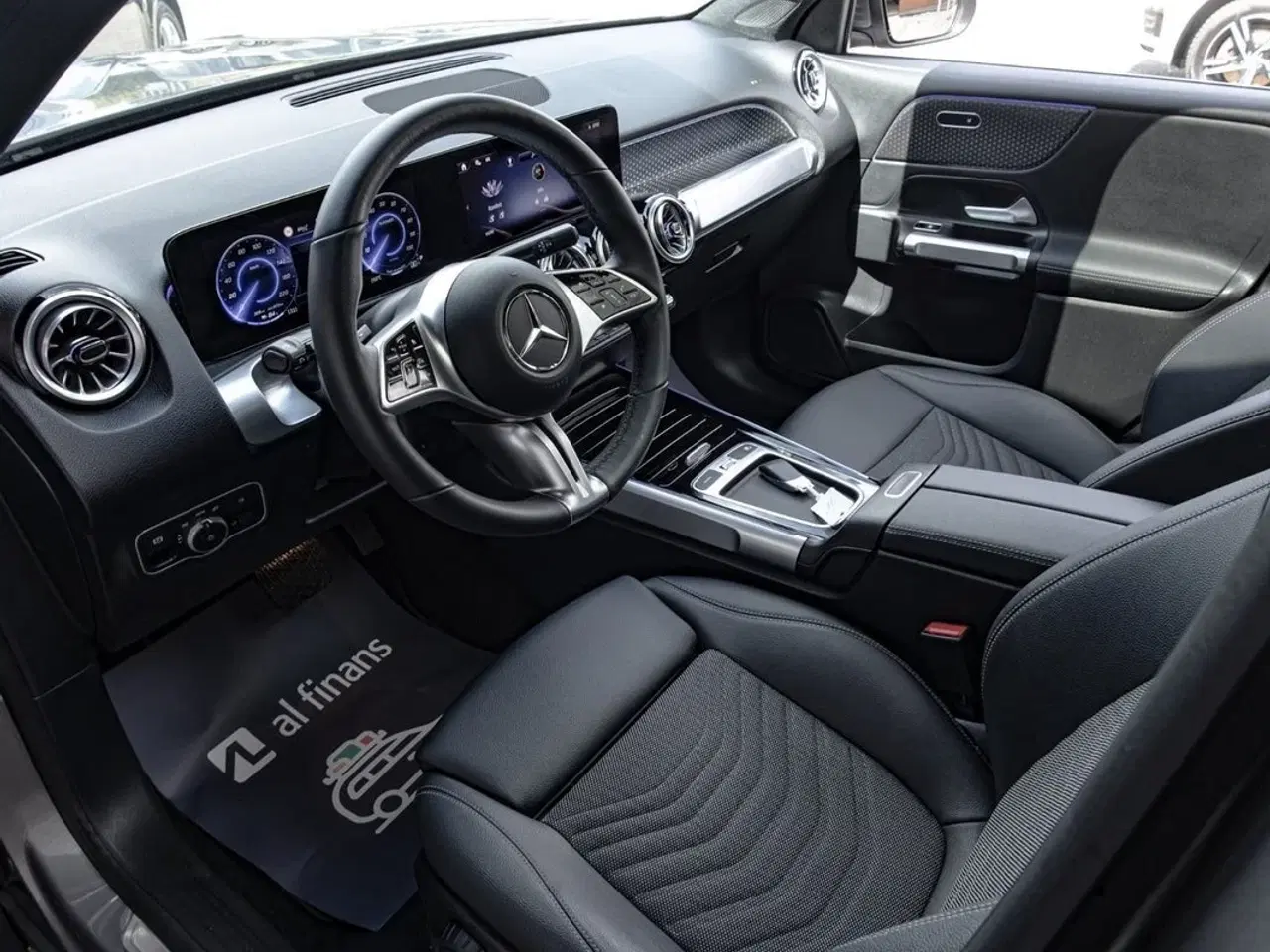 Billede 3 - Mercedes EQB300  Progressive 4Matic