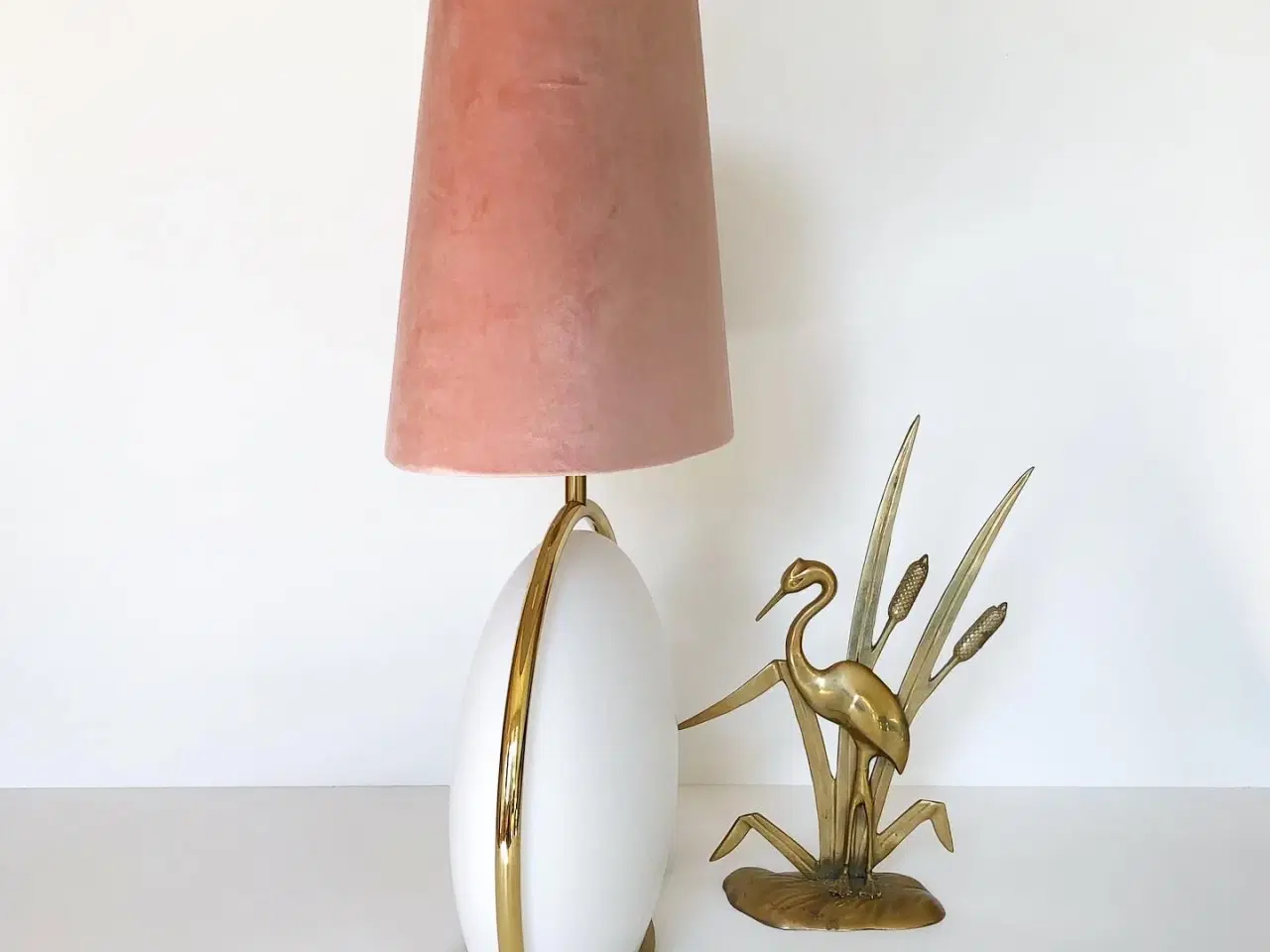Billede 3 - Bordlampe i opaline glas og messing