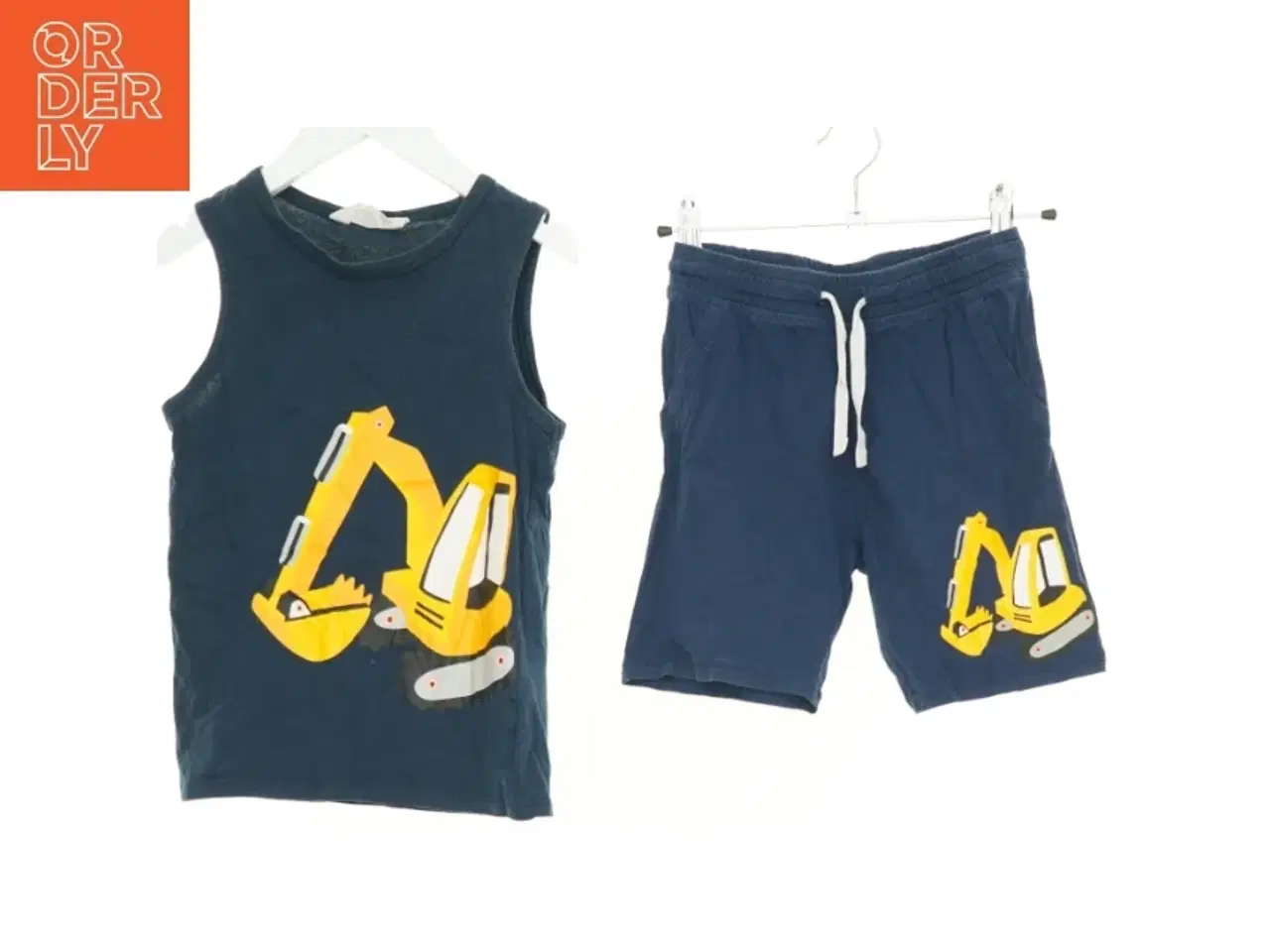 Billede 1 - Sæt børnetøj (2 stk.) fra H&M (str. 122 cm)