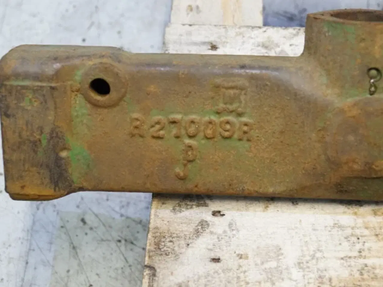 Billede 2 - John Deere R.H. Liftarm AR80666